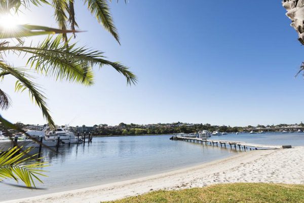 Facilities and Services | Pier 21 Marina | Premium Facilities on the Swan River